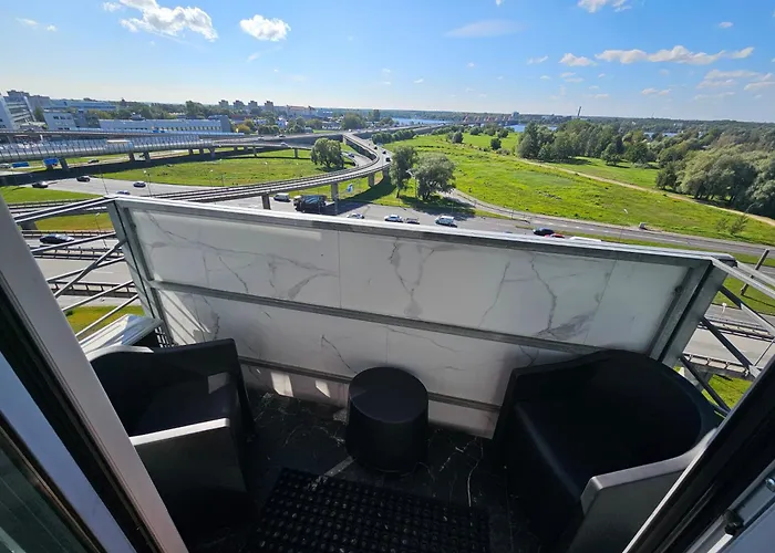 Krasta Home Apartament Free Parking With City & River View