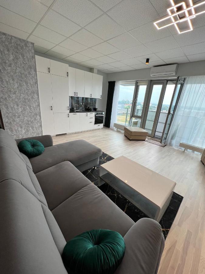 Apartment Krasta Free Parking With & River View Riga