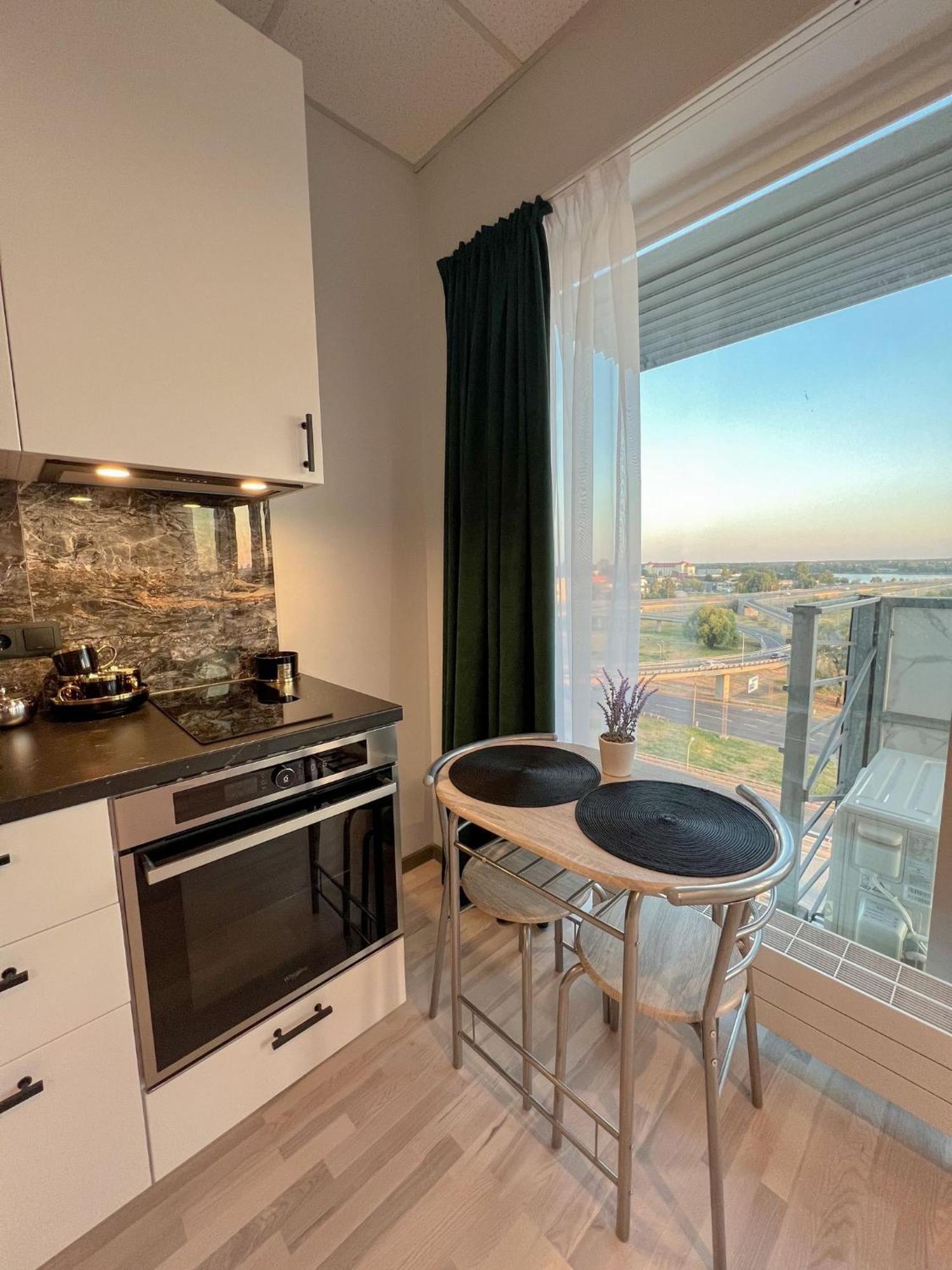Krasta Free Parking With & River View Apartment *